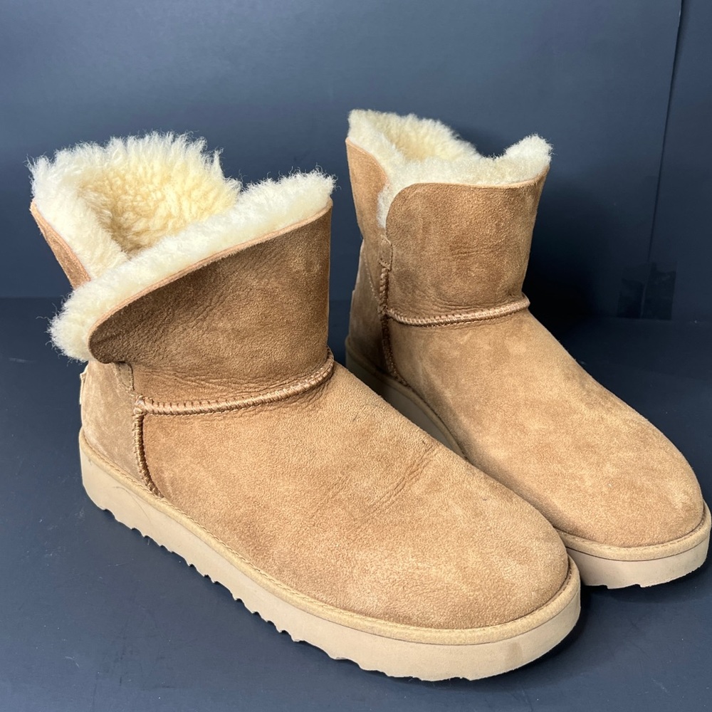 Chestnut Uggs